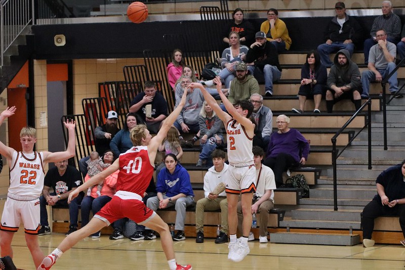 Apaches Take Down Goshen