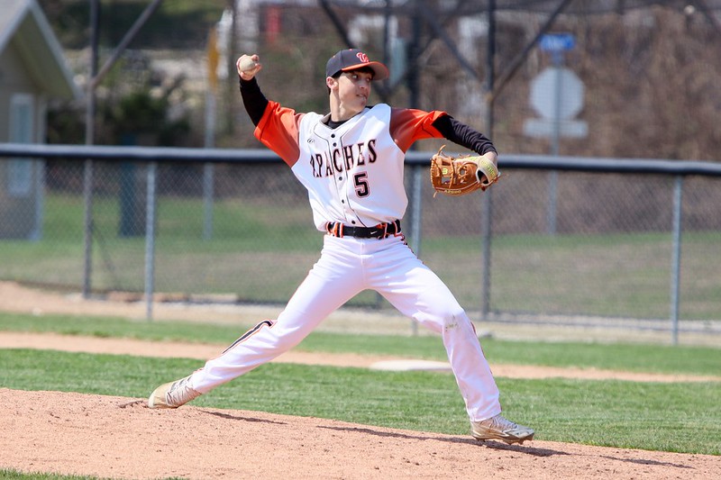 Apaches Split With Blackford