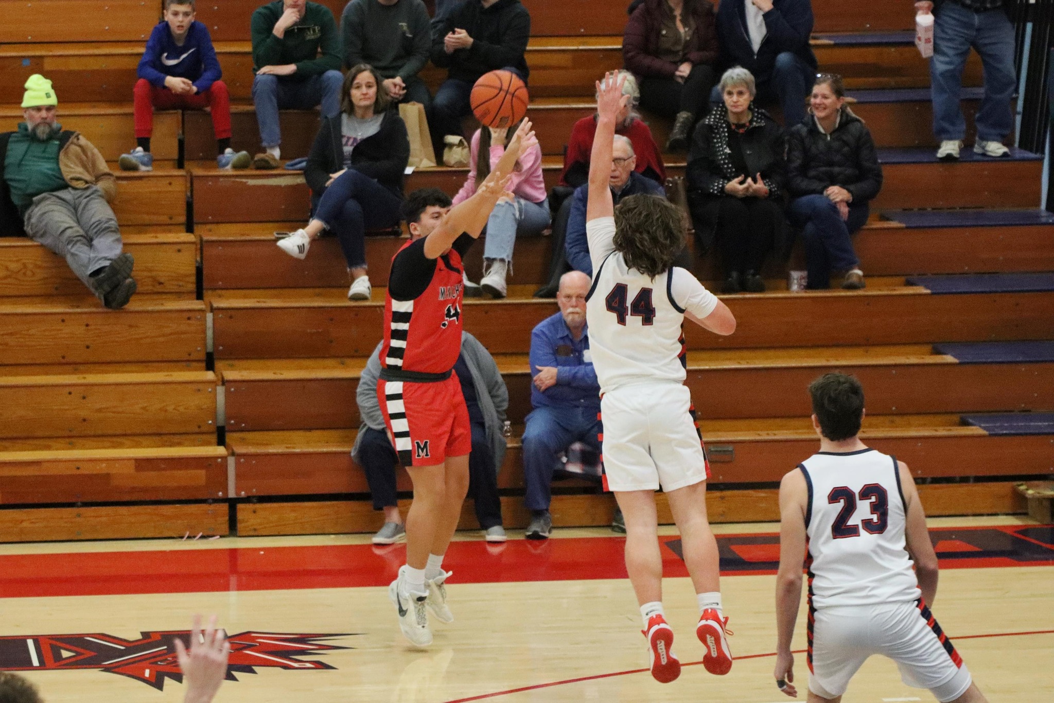 Squires Win At Lewis Cass