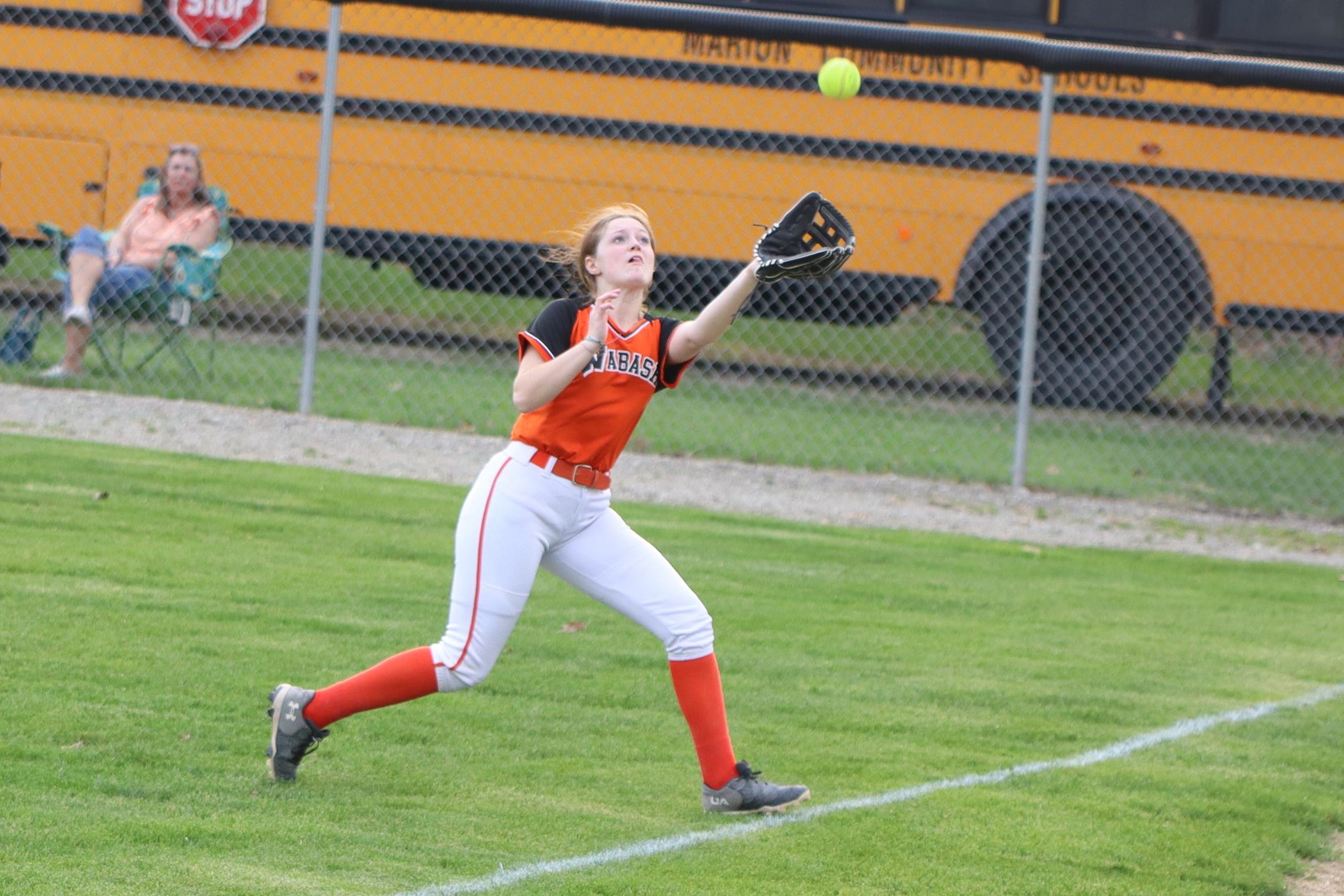 Lady Apaches Hold Off Marion
