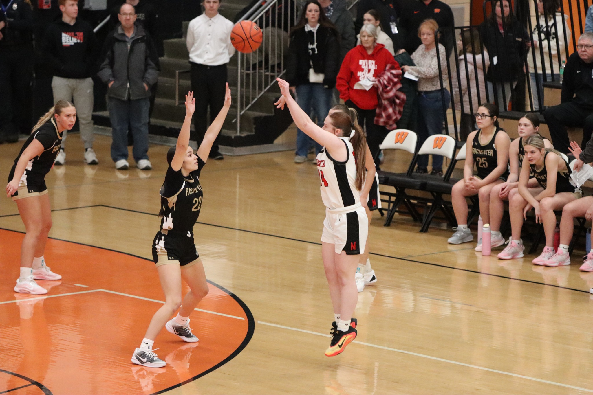 Lady Squires Fall In Sectional Opener