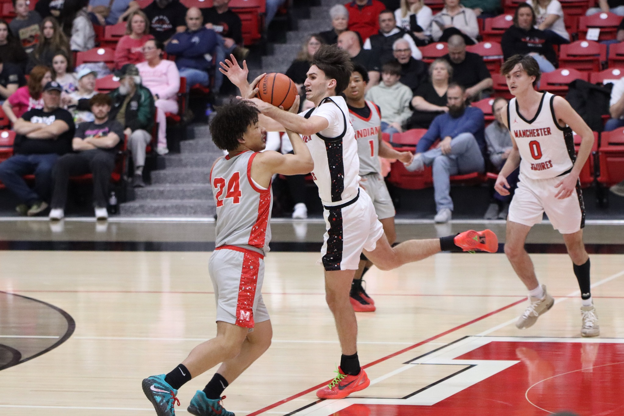 Squires Fall On Three Pointer At The Buzzer